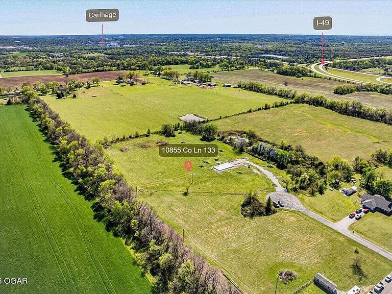 Listing photo 5