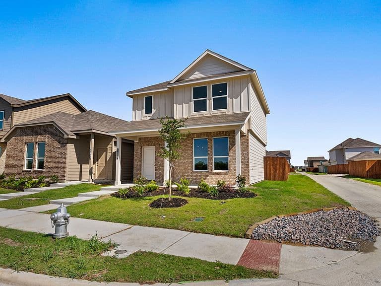 Listing photo 3