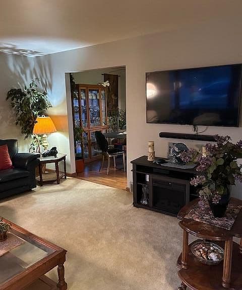 Listing photo 5