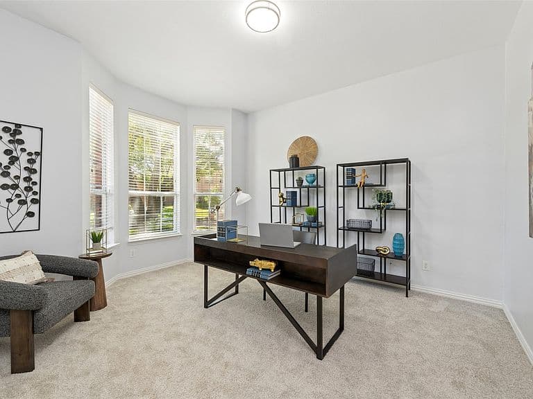 Listing photo 4