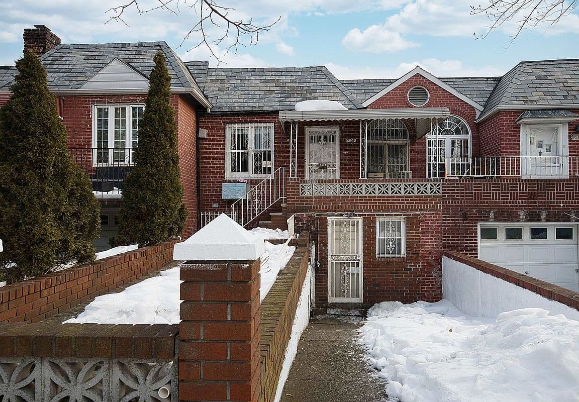 Primary listing photo