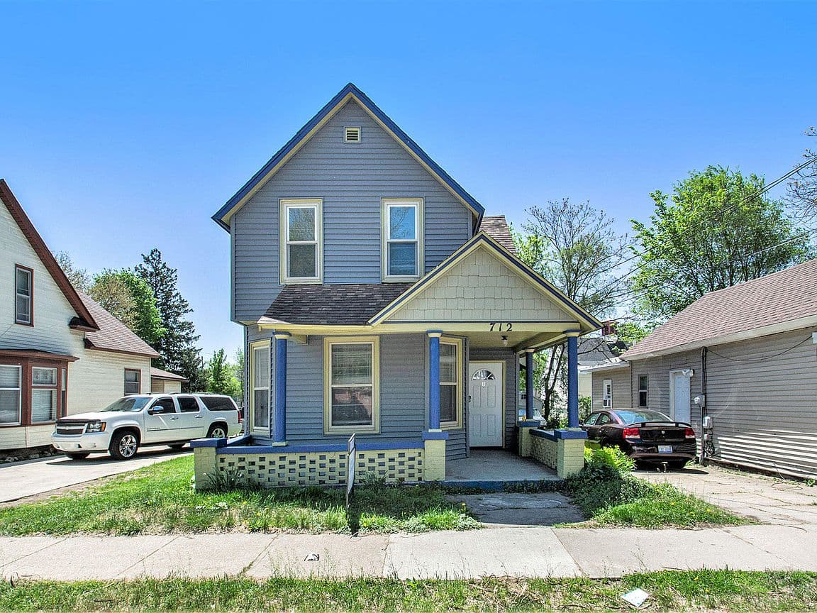 Primary listing photo