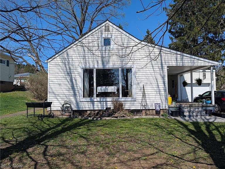 Listing photo 3