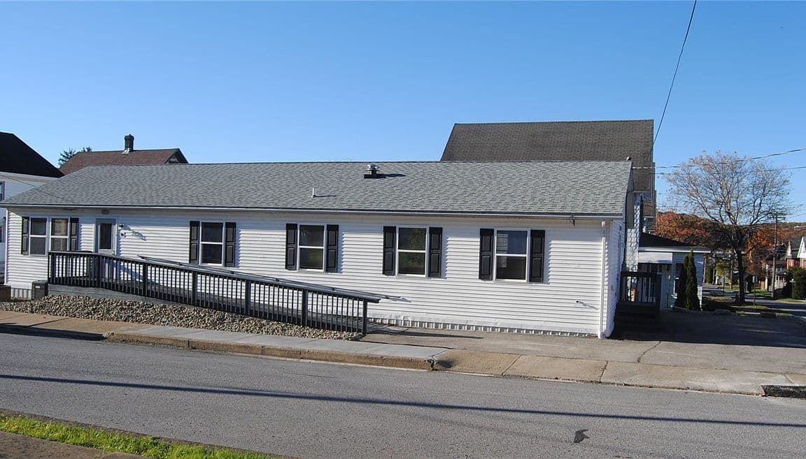 Primary listing photo