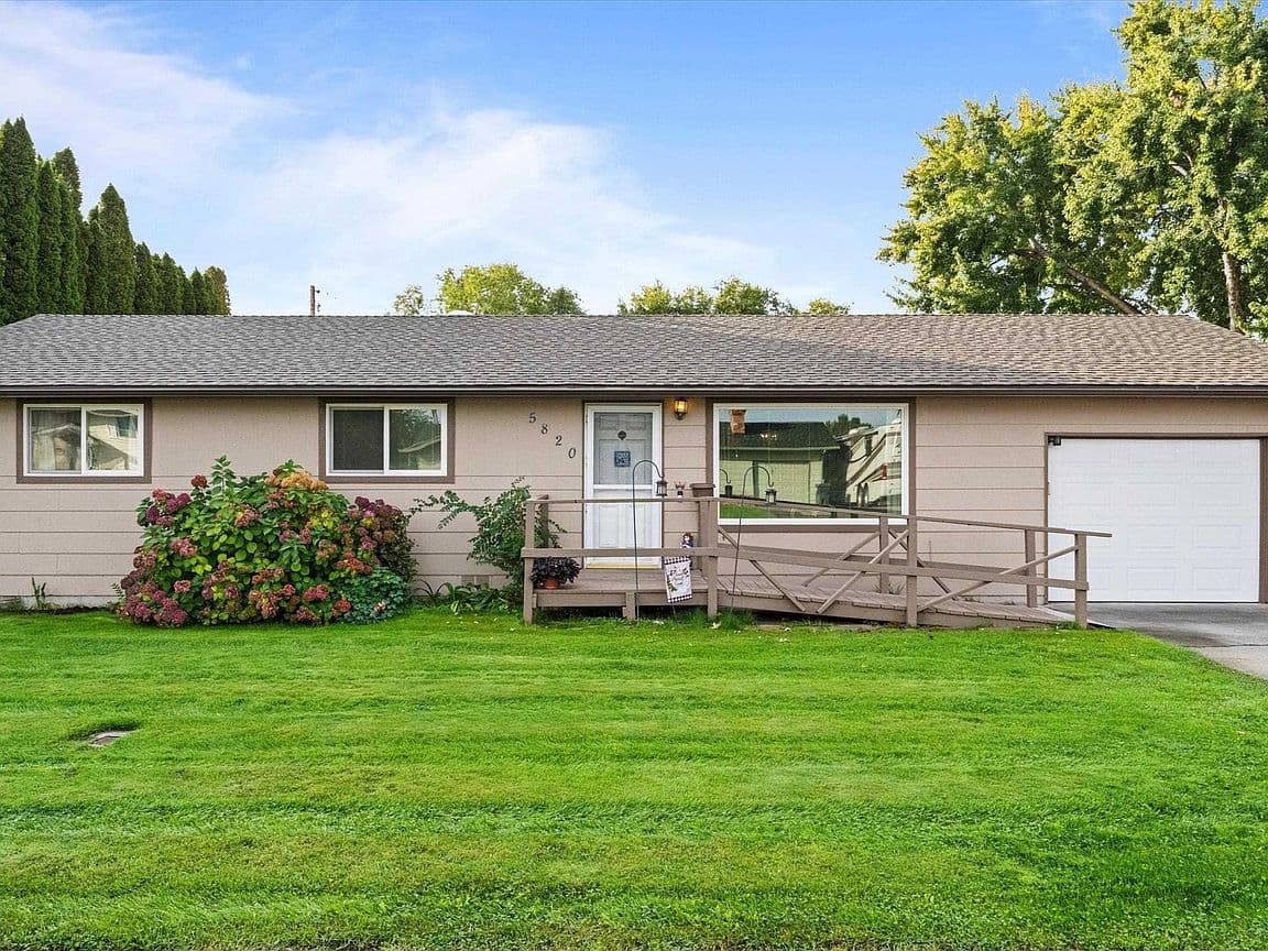 Primary listing photo