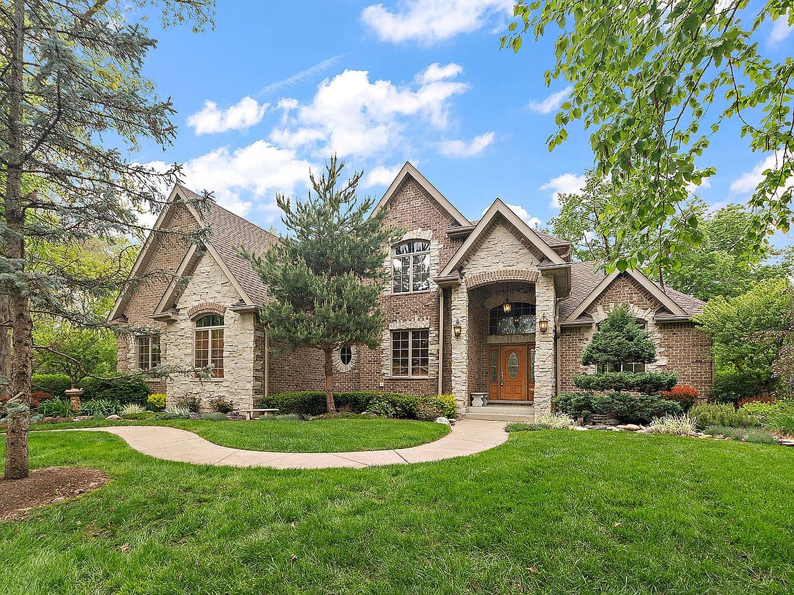 Primary listing photo