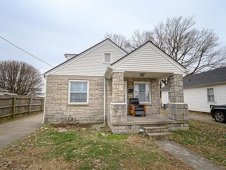 Listing photo 5