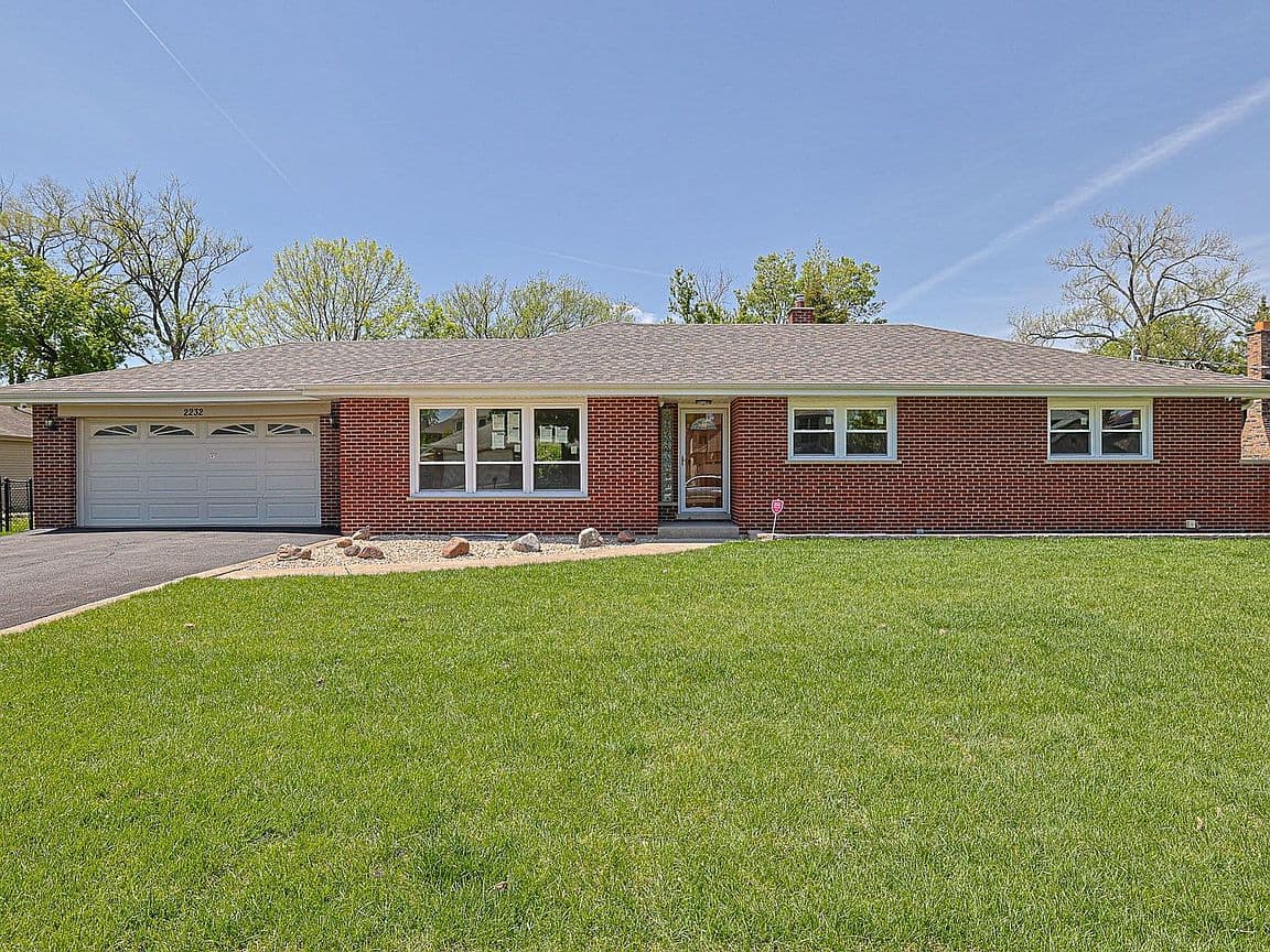 Primary listing photo