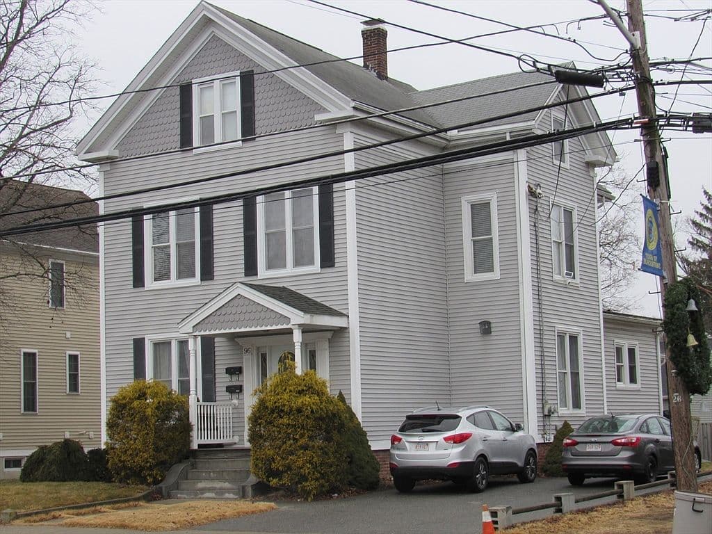 Primary listing photo