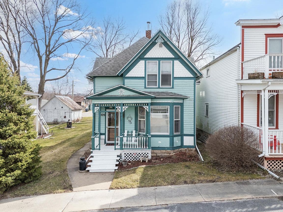 Primary listing photo