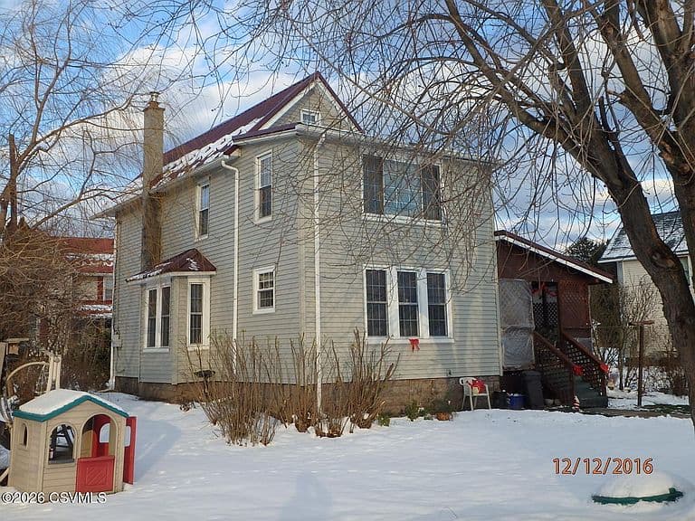 Listing photo 5