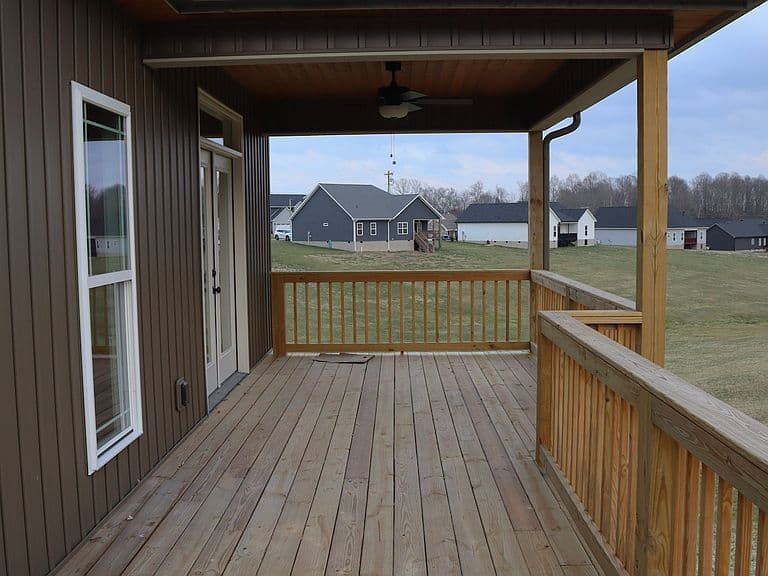 Listing photo 4