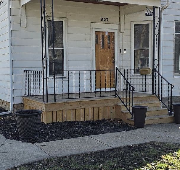 Listing photo 2