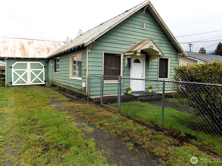 Listing photo 2