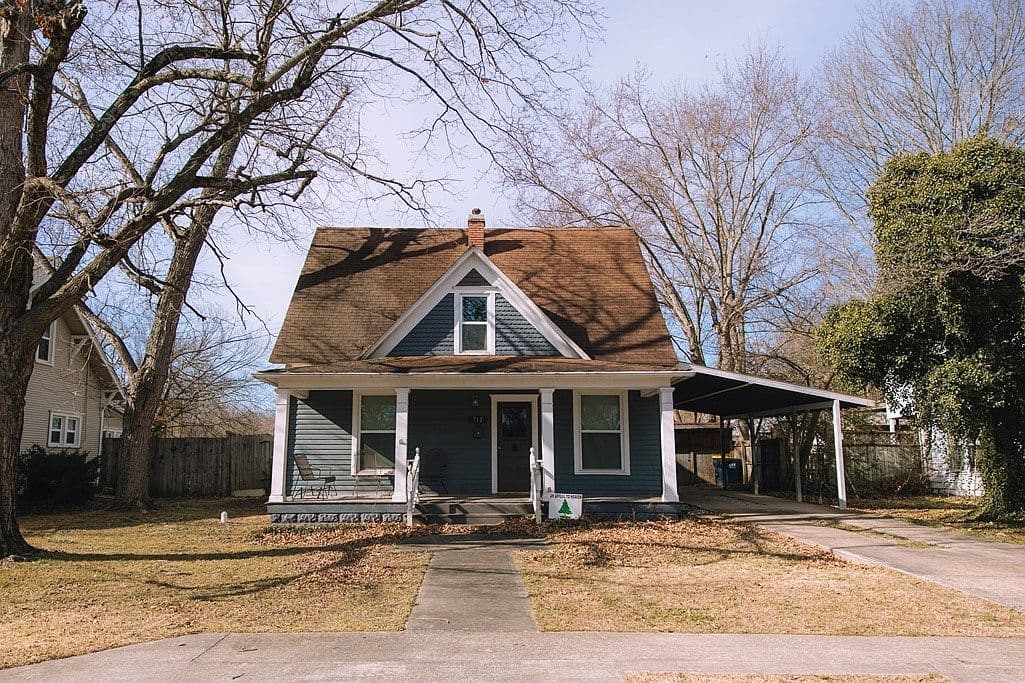 Primary listing photo