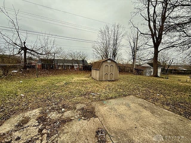 Listing photo 5