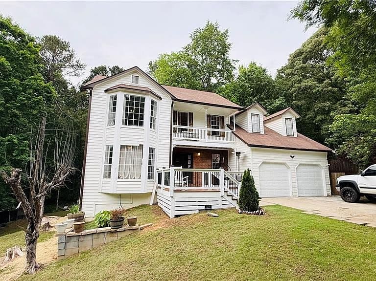 Listing photo 2