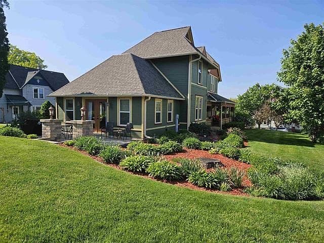 Listing photo 4