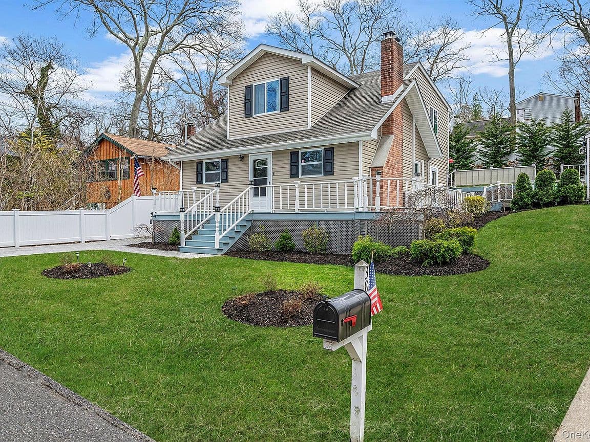 Primary listing photo