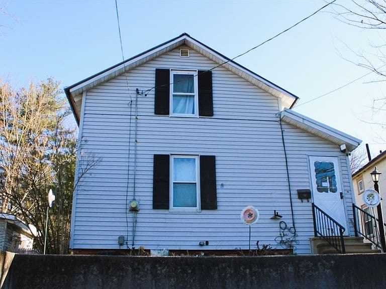 Listing photo