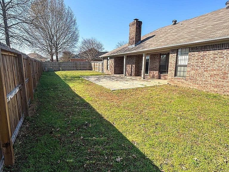 Listing photo 5