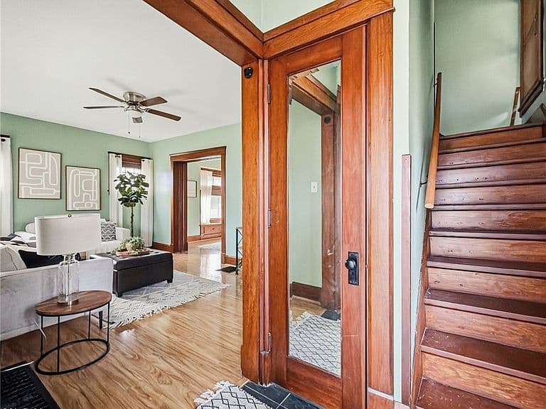 Listing photo 4