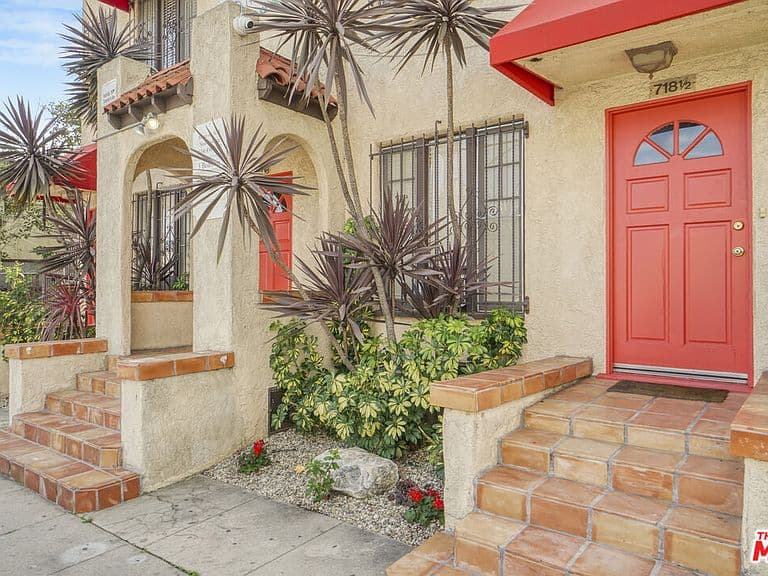 Listing photo 3