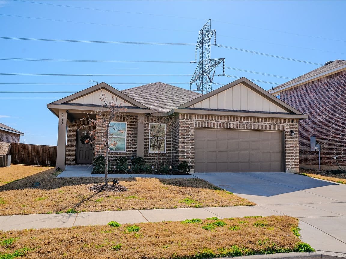 Primary listing photo