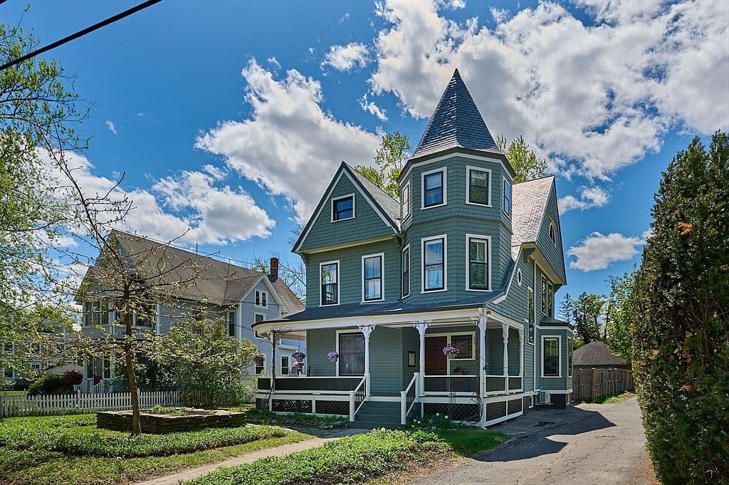 Primary listing photo