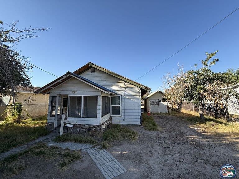 Listing photo 4