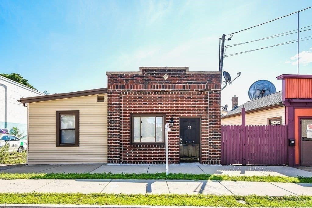 Primary listing photo