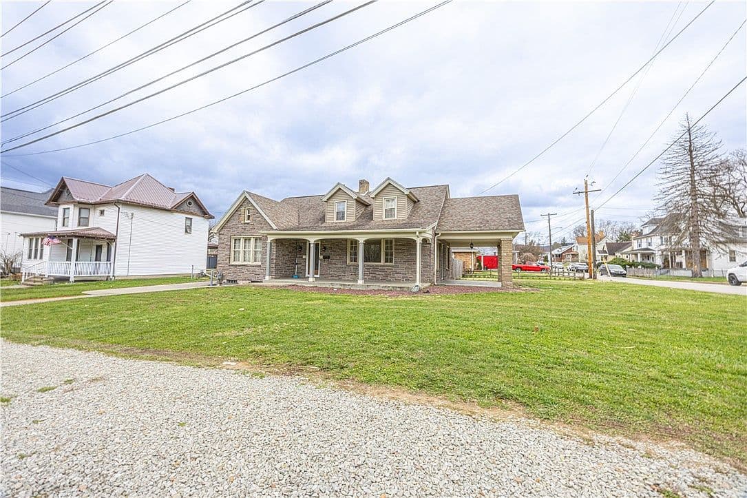 Primary listing photo