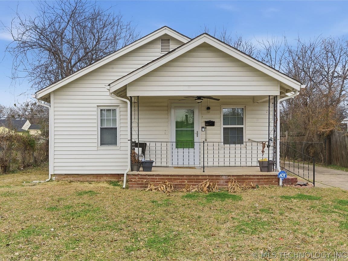 Primary listing photo