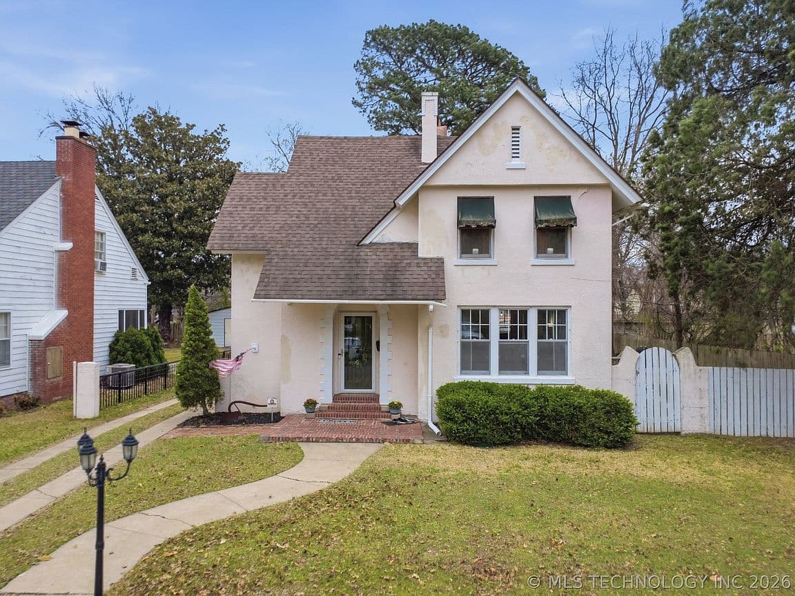 Primary listing photo