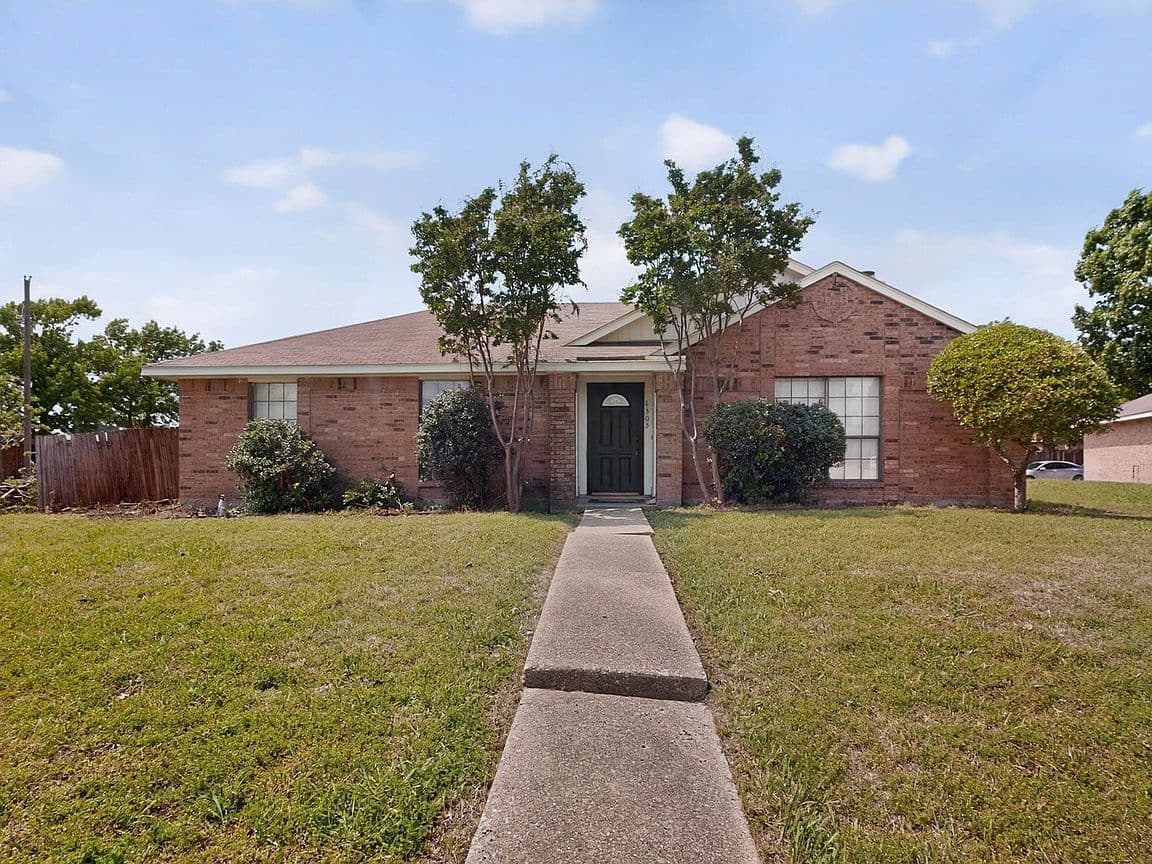 Primary listing photo