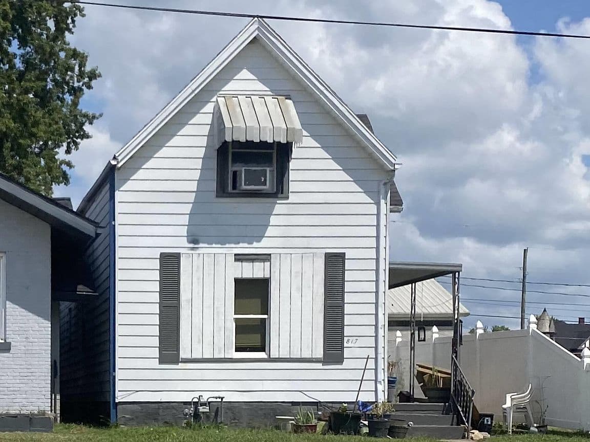Primary listing photo