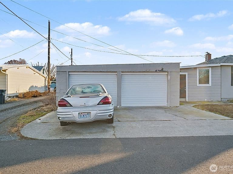 Listing photo 5