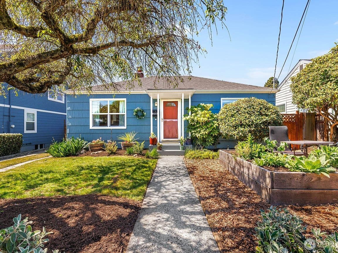 Primary listing photo