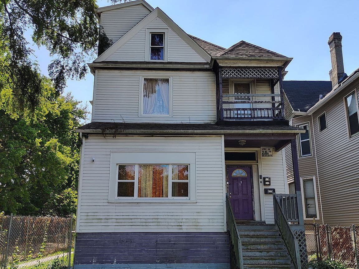Primary listing photo