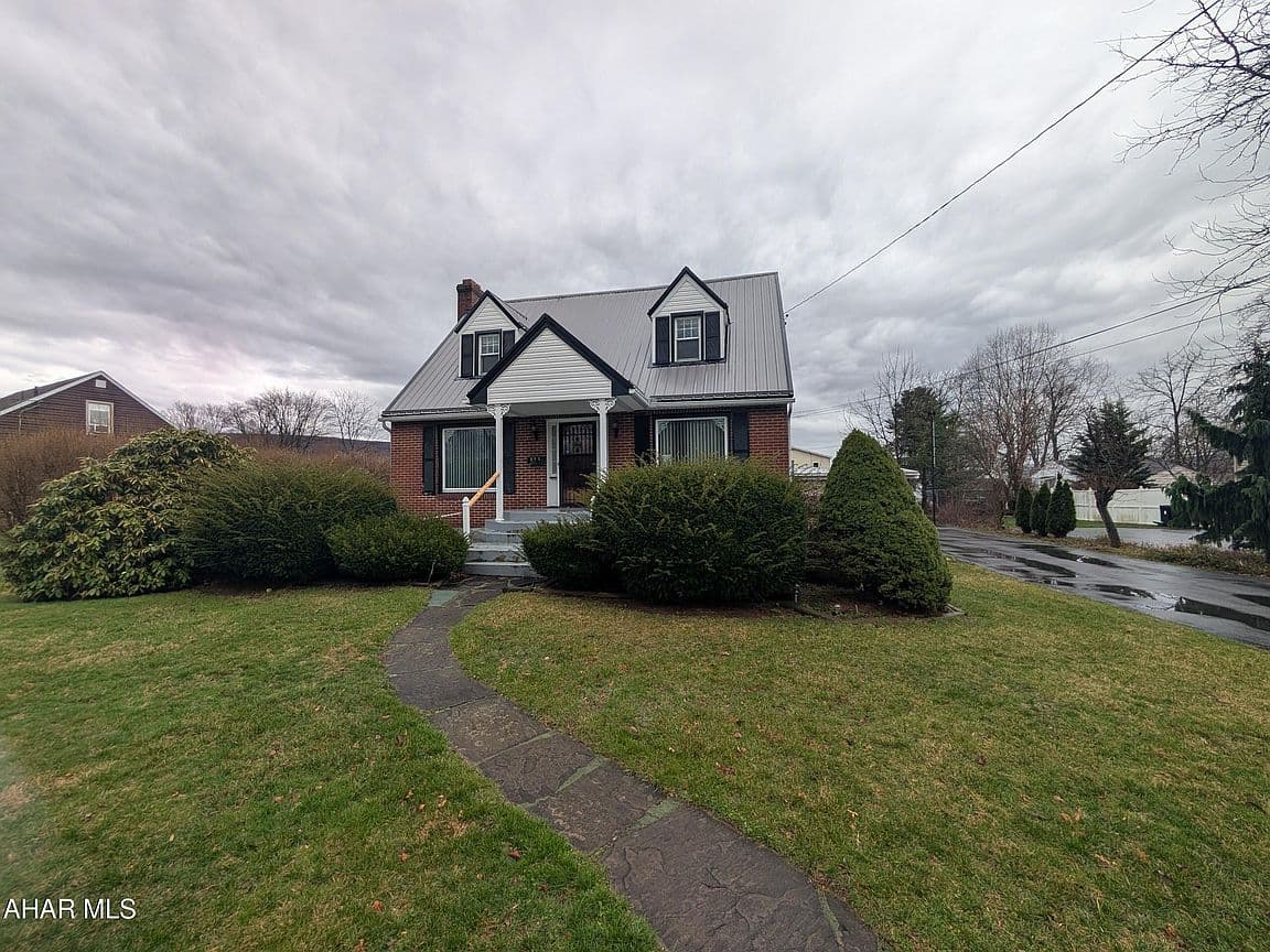 Primary listing photo
