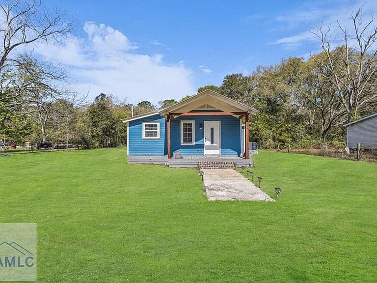 Listing photo 4