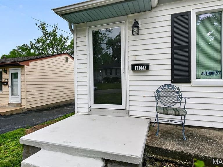 Listing photo 4