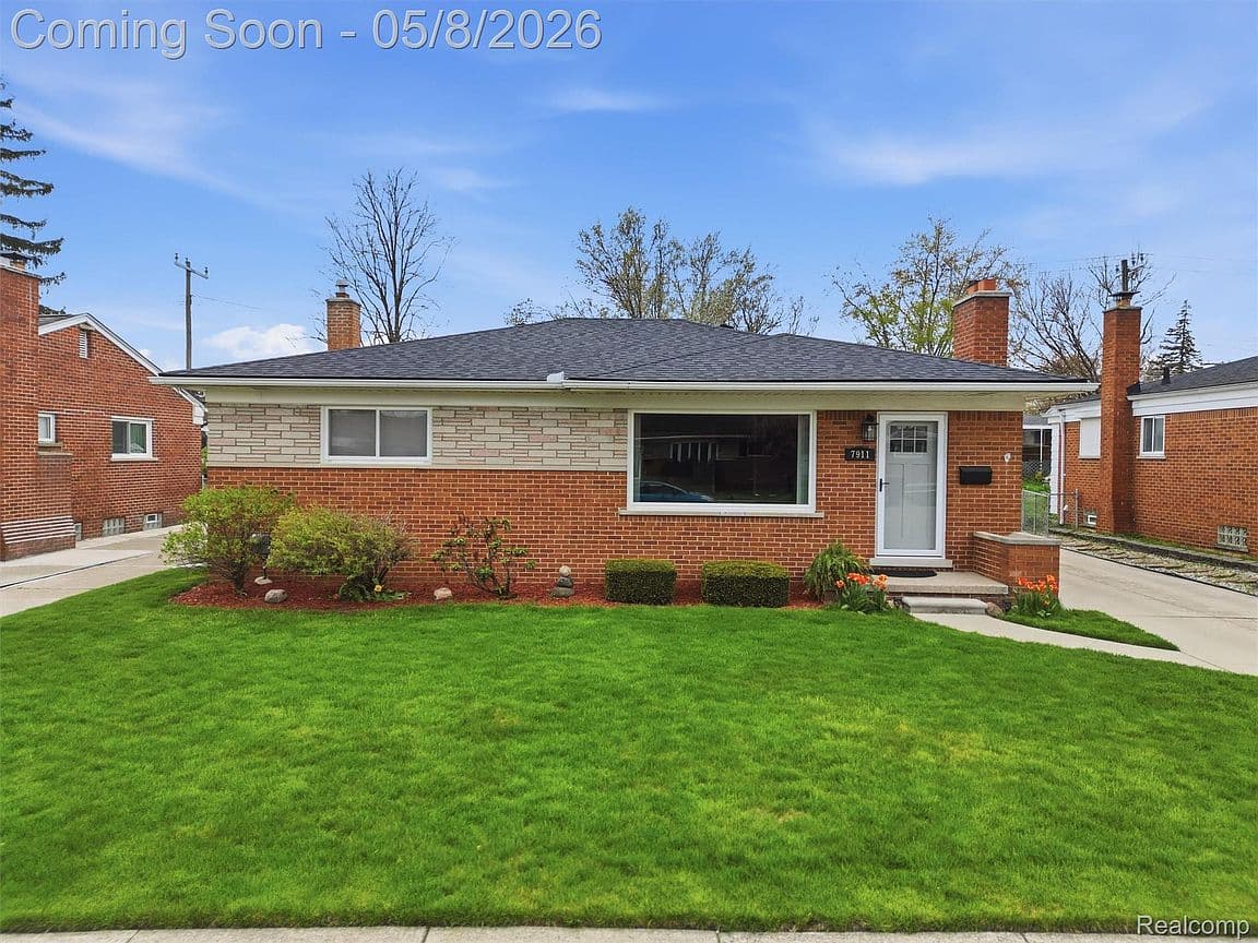 Primary listing photo