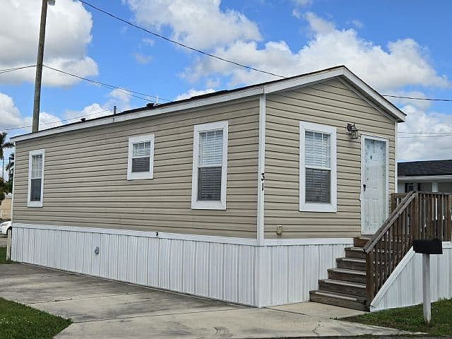 Listing photo