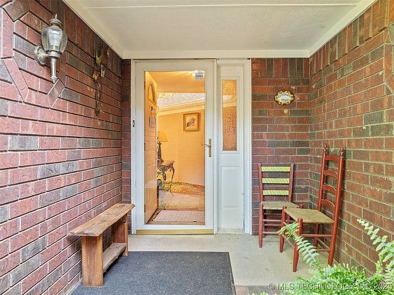 Listing photo 4
