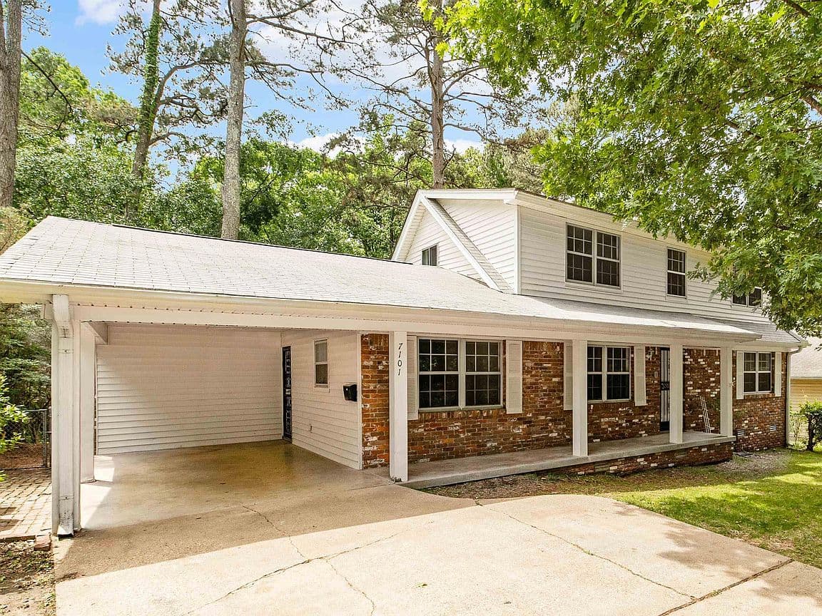 Primary listing photo