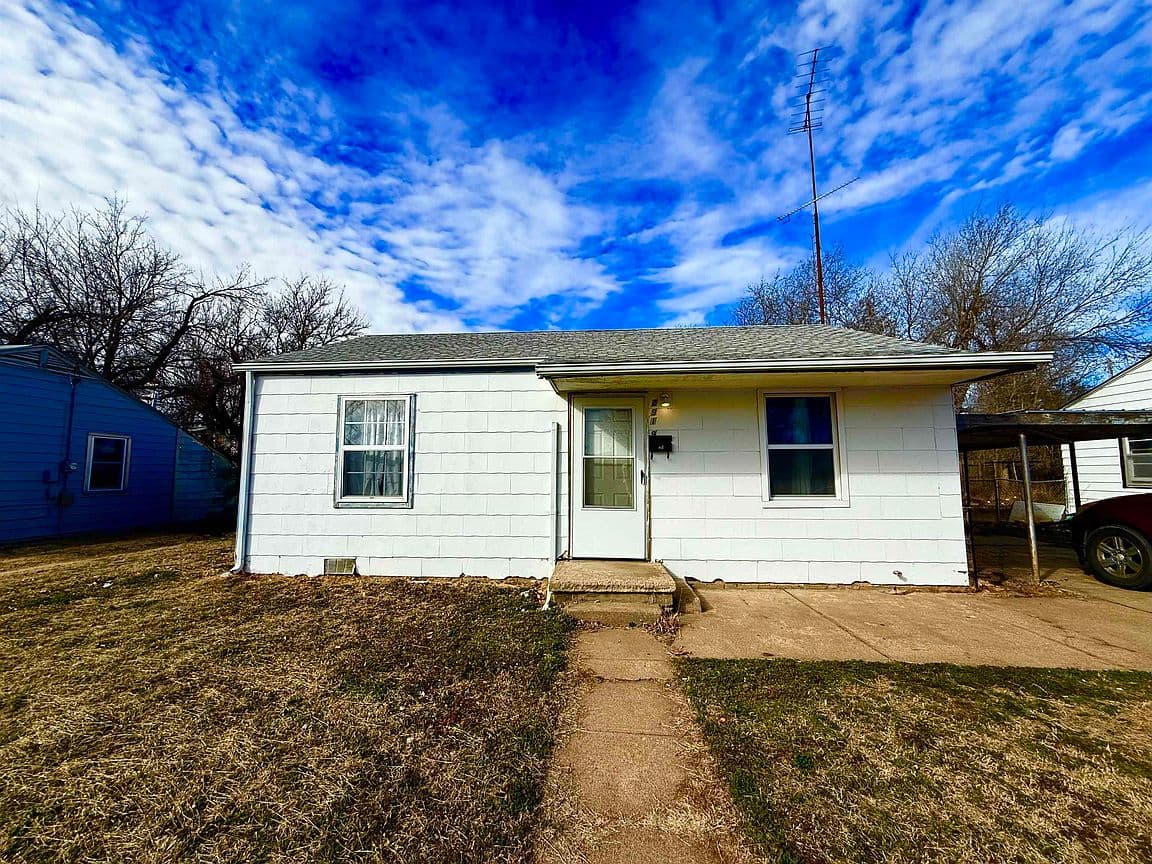 Primary listing photo