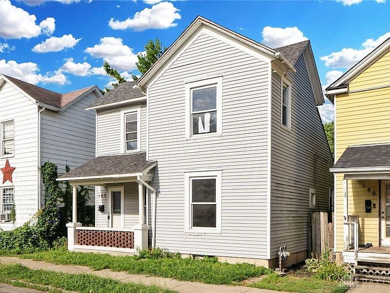 Listing photo 3