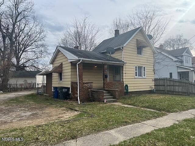 Listing photo 2