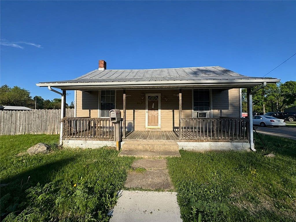 Primary listing photo